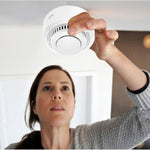 Zigbe Smart Smoke Detector 20-30m² Coverage High-Sensitivity Alarm 85dB Loud Audio Visual Warning Voice Control Mobile Real-Time Alert Long-Life Battery Wireless Smoke Sensor for Home Office