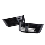 The left and right sides of the Rover 2020+ air intake and exhaust vents are equipped with insect-proof mesh covers, and the side fenders are decorated in bright black with personalized features