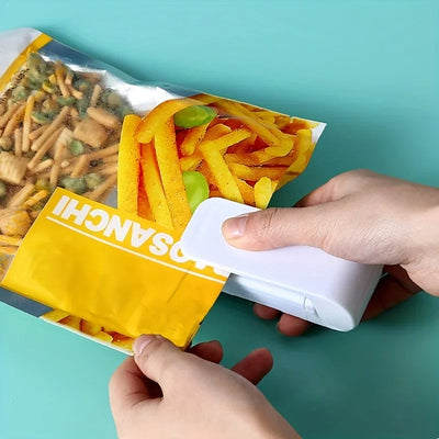 Portable Bag Heat Sealer Plastic Package Storage Bag White Mini Home Sealing Clip Food Snack Fruit Fresh Keeping Gadgets
